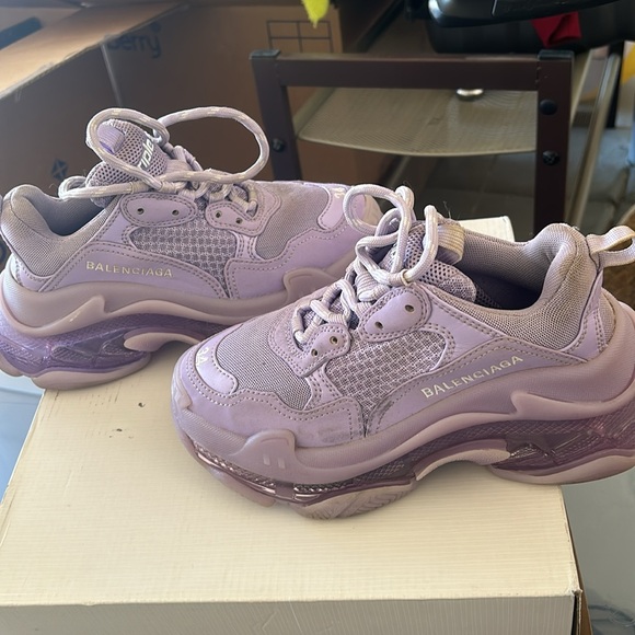 Balenciaga Triple S Women’s Shoes - Picture 2 of 4